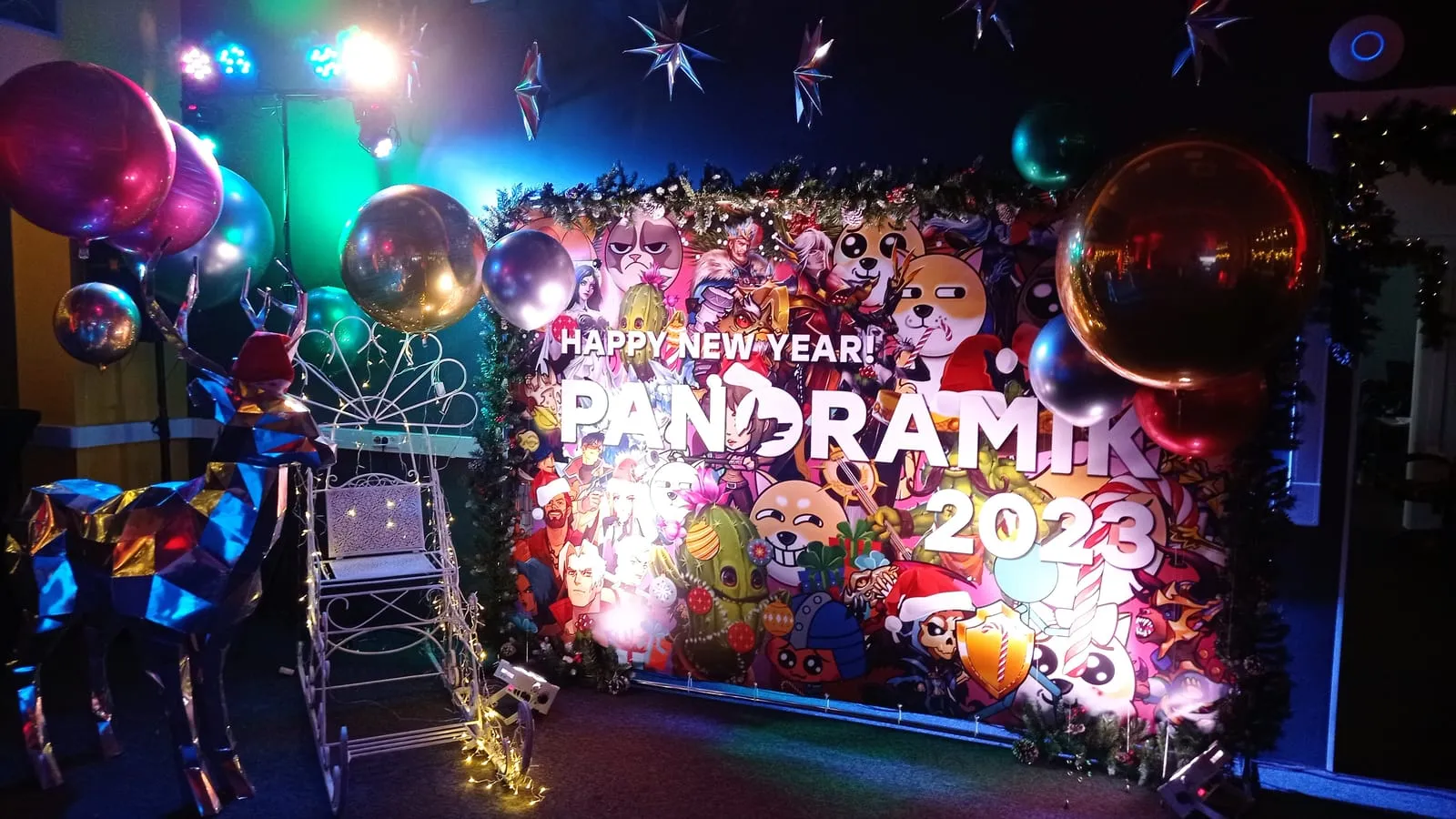 New Year's Eve DJ party with lighting and a full dance floor in San Diego